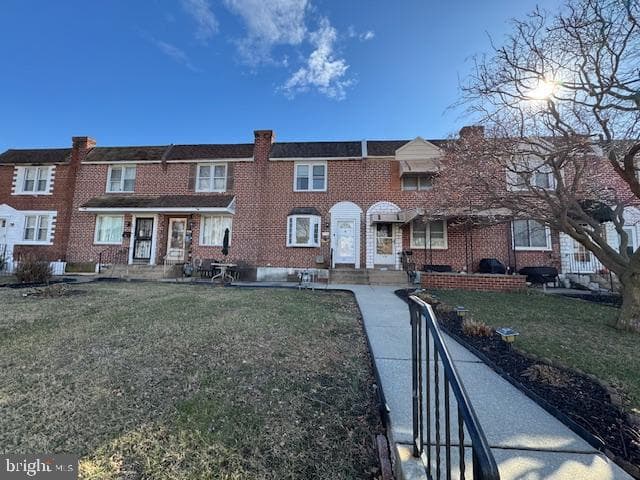 992 Taylor Drive photo 1