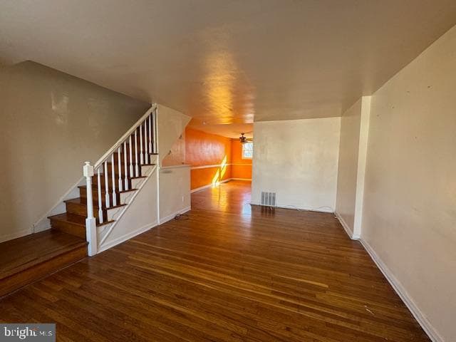 992 Taylor Drive photo 2