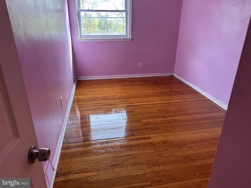 992 Taylor Drive photo 7
