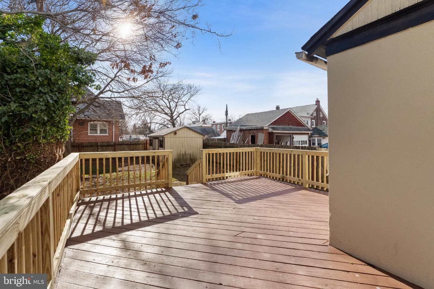 2420 Edgmont Avenue photo 25