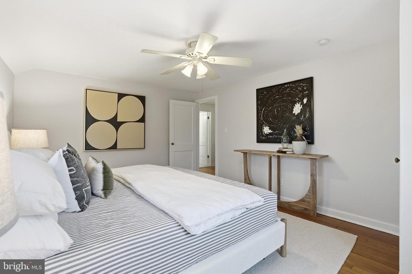 1045 Edgerton Road photo 24