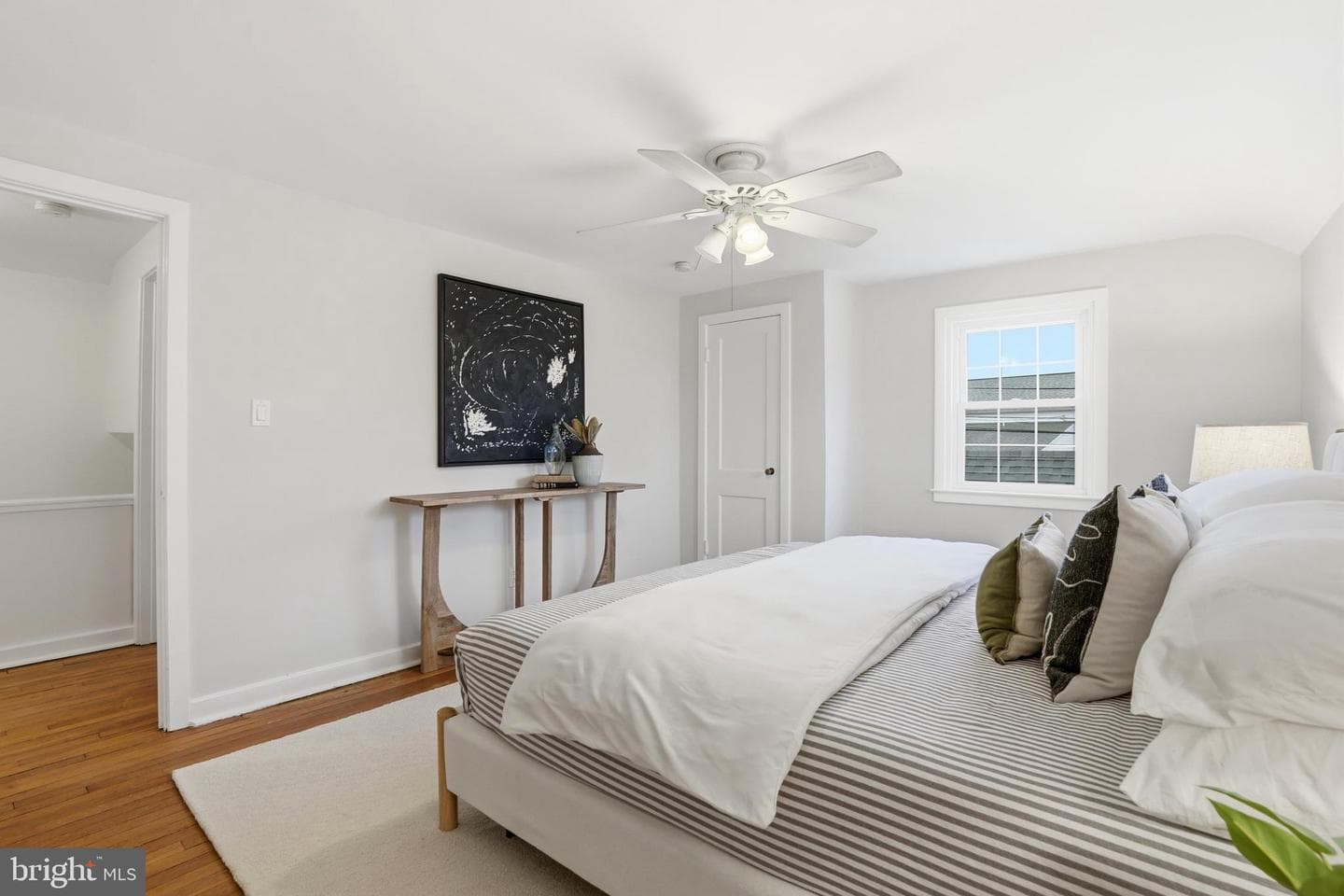 1045 Edgerton Road photo 25