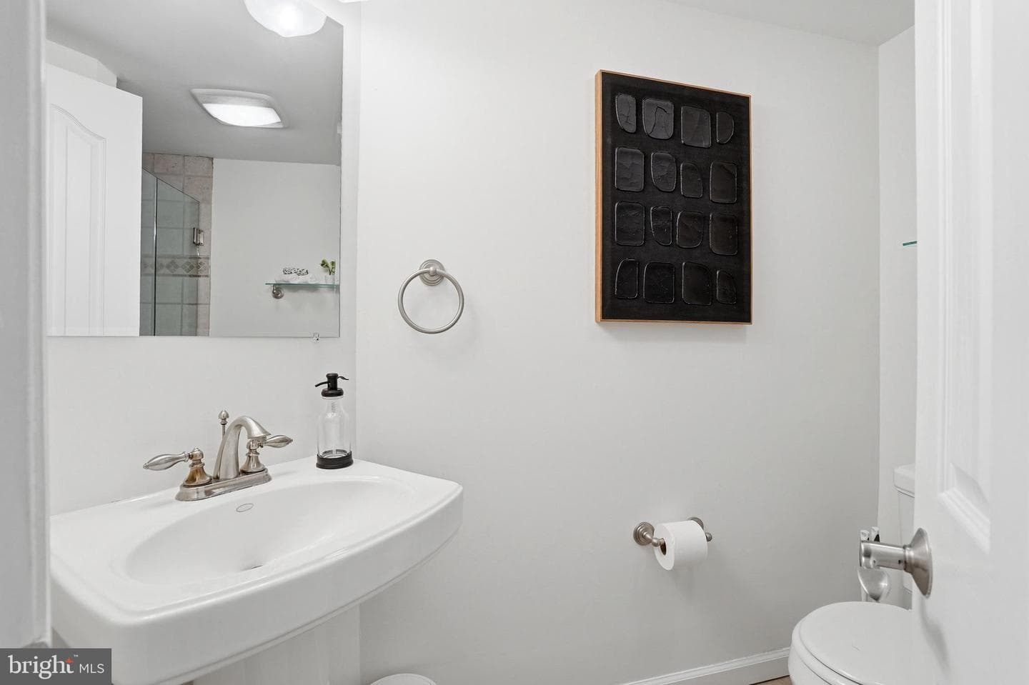 1045 Edgerton Road photo 26