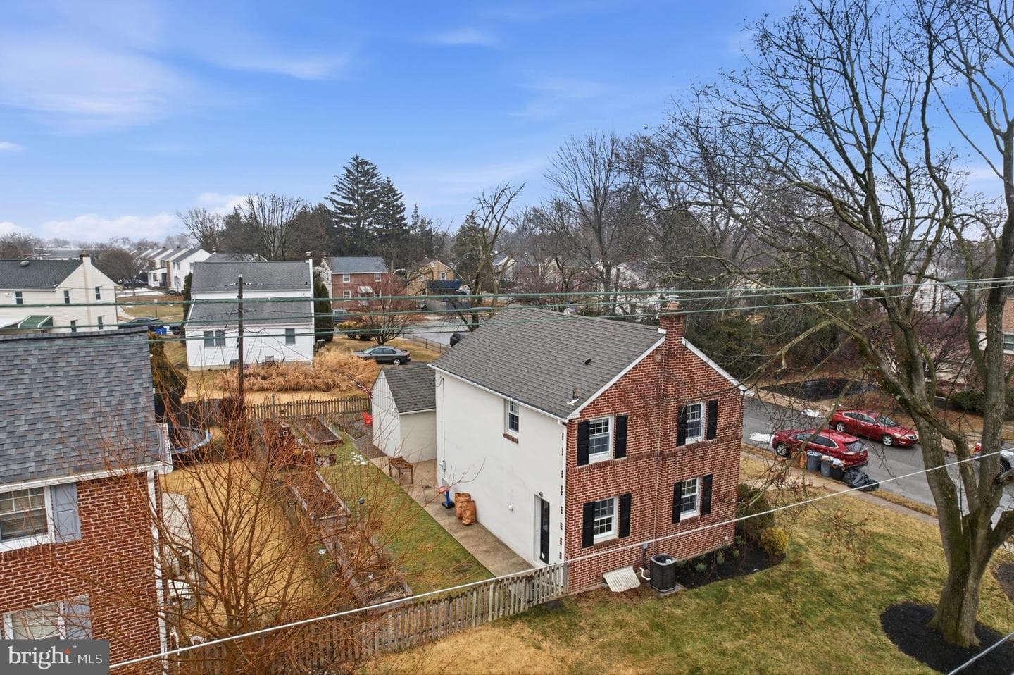 1045 Edgerton Road photo 39
