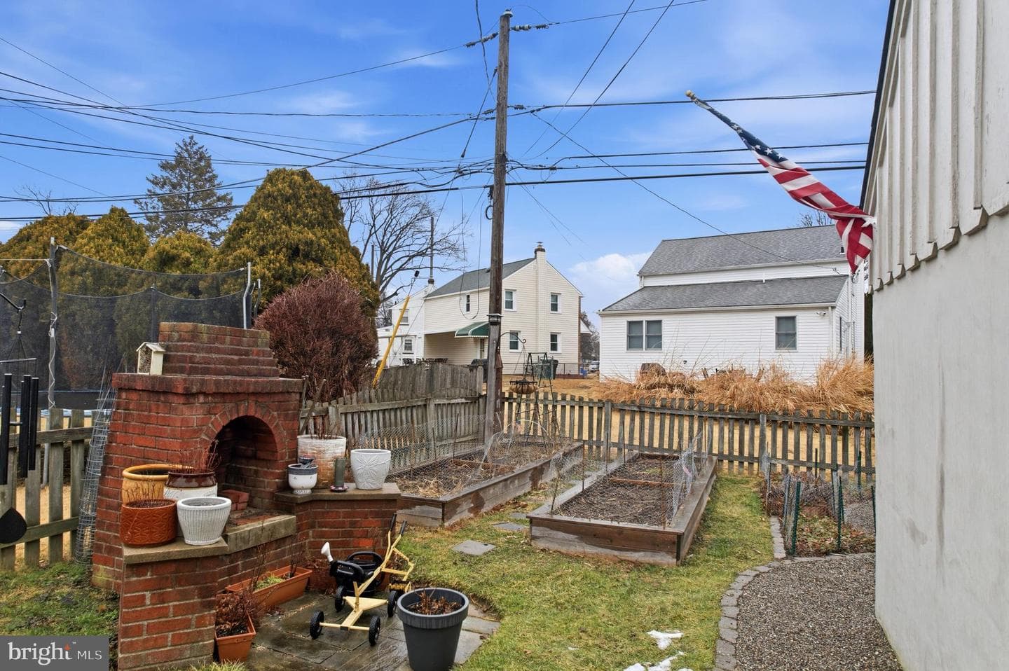 1045 Edgerton Road photo 45