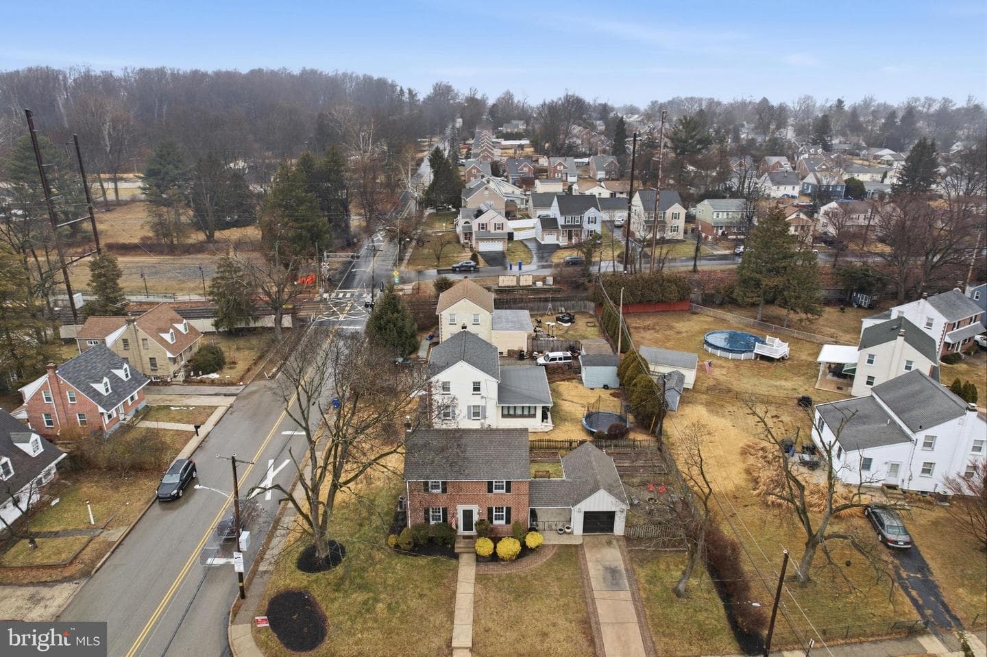 1045 Edgerton Road photo 54