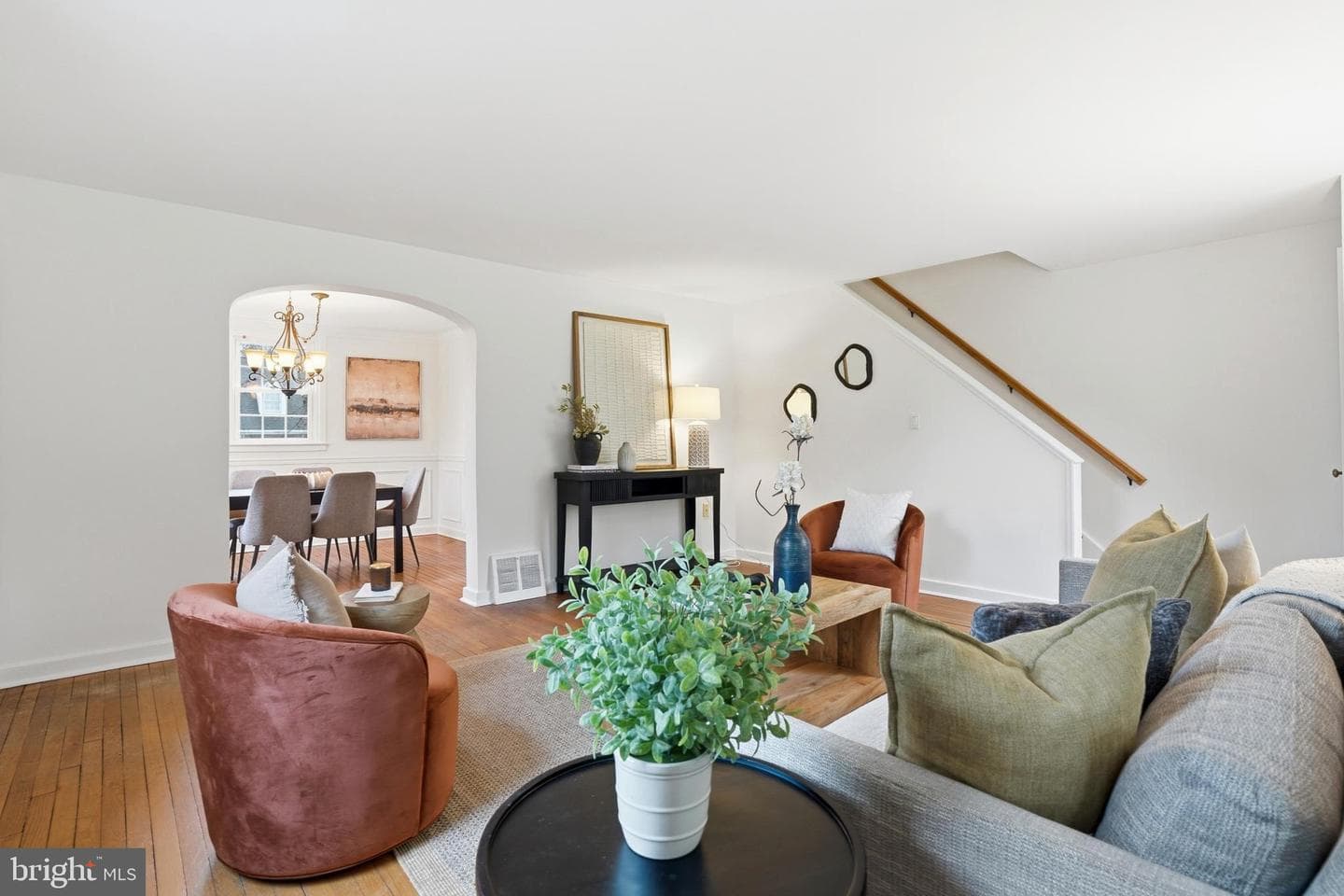 1045 Edgerton Road photo 8