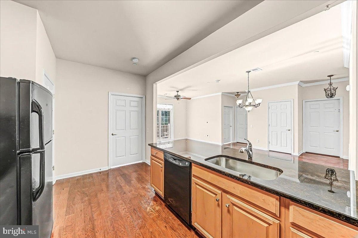 4209 Poplar Street photo 14