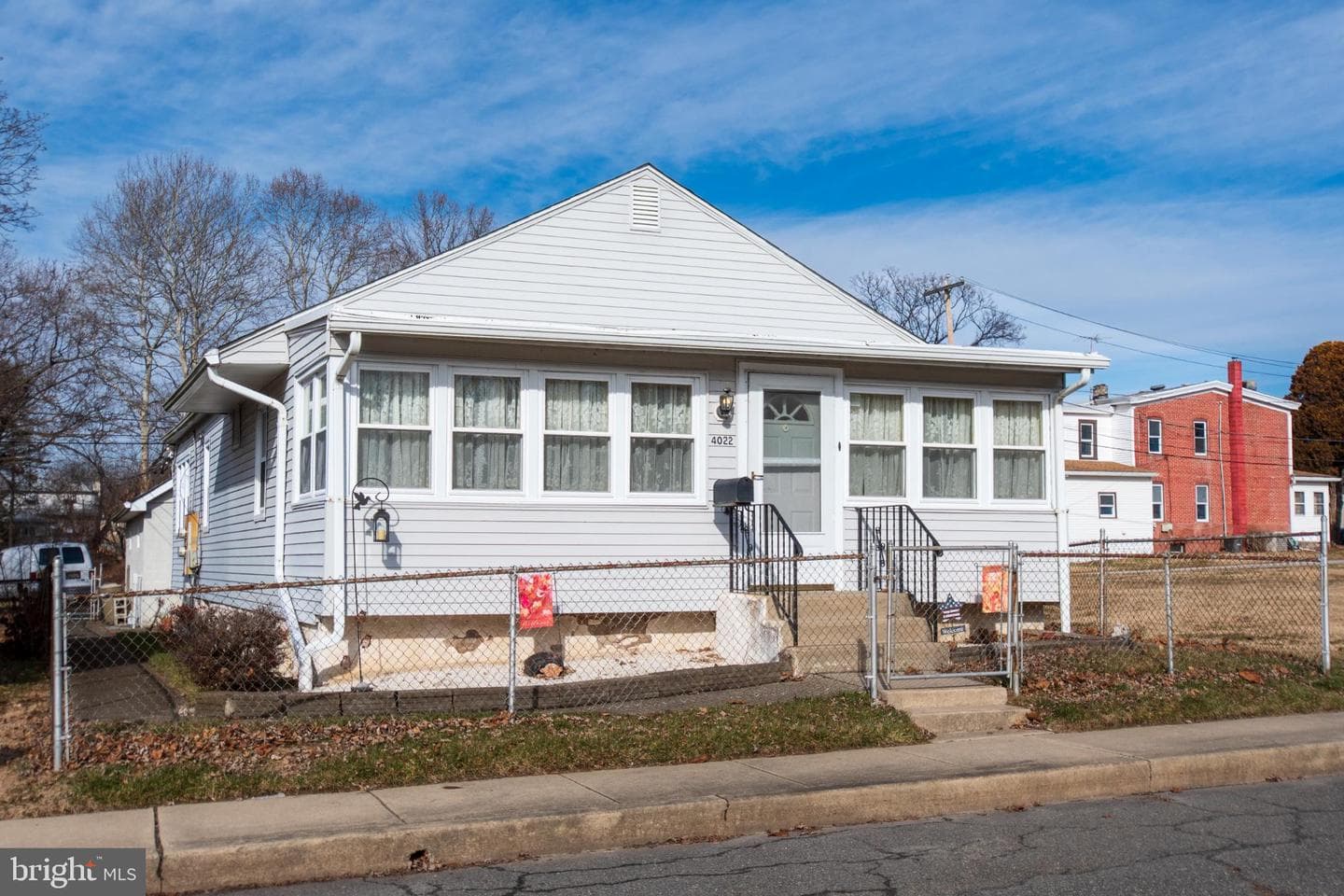 4022 W 7th St. photo 2