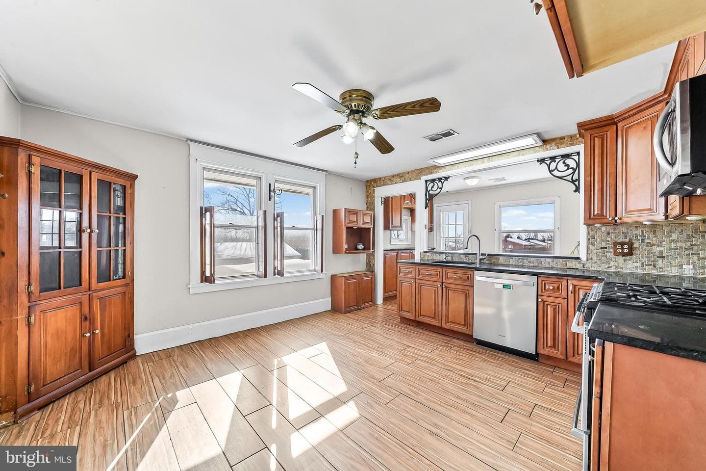 22 Partridge Avenue photo 9