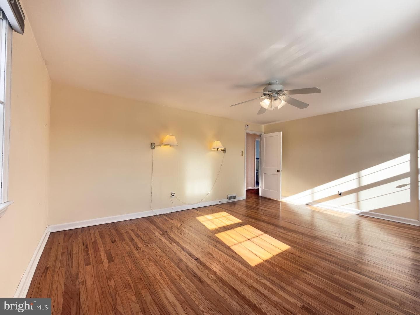 425 Harrington Road photo 10