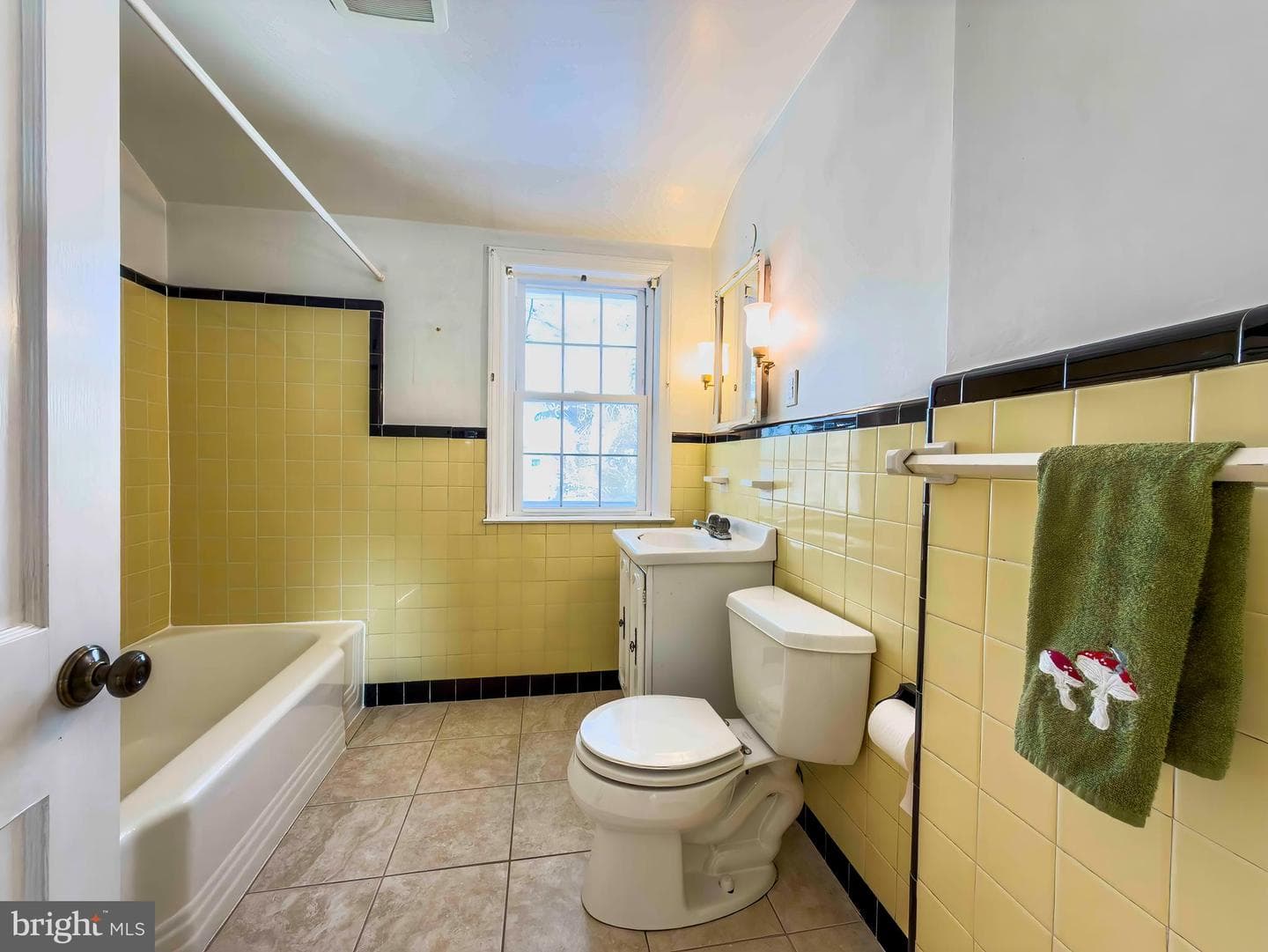 425 Harrington Road photo 14