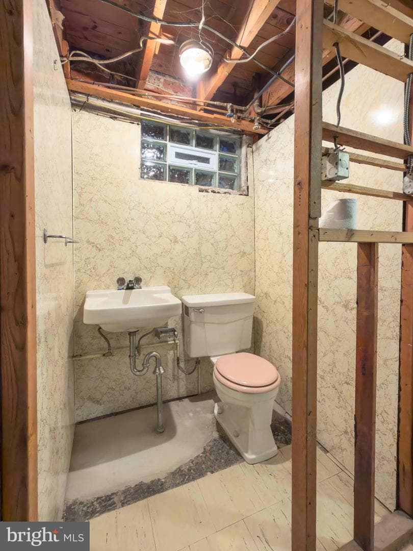 425 Harrington Road photo 17