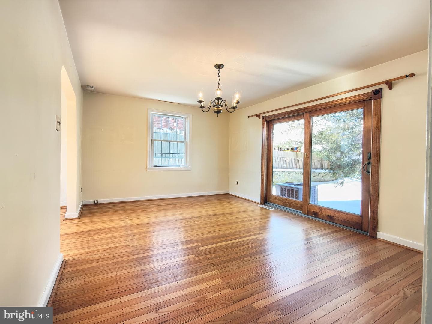 425 Harrington Road photo 6