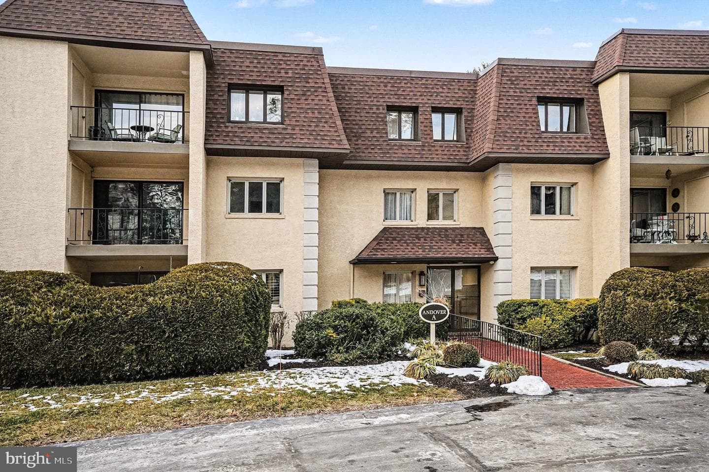 202a Summit Drive #202a