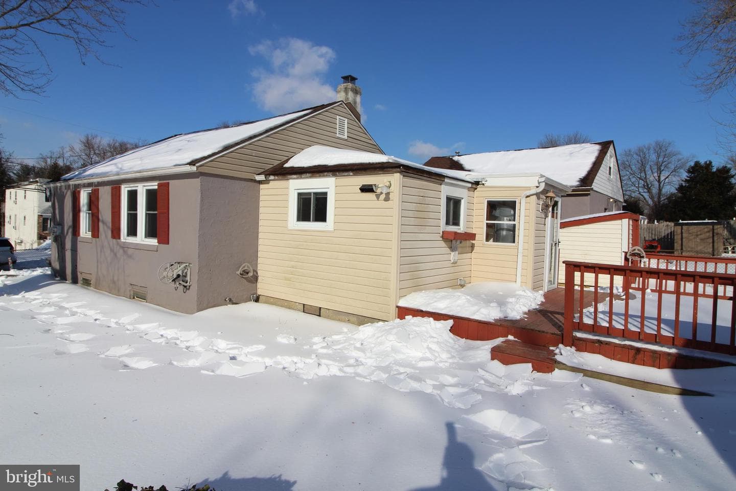 1335 Apple Street photo 8