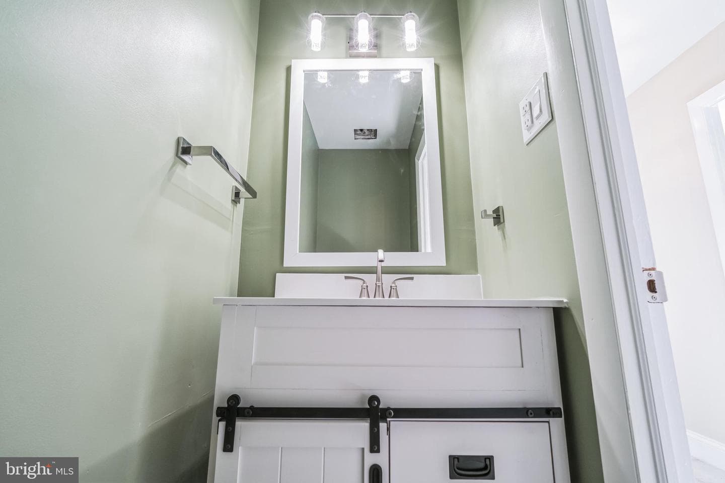 1179 Putnam Boulevard #3 photo 6