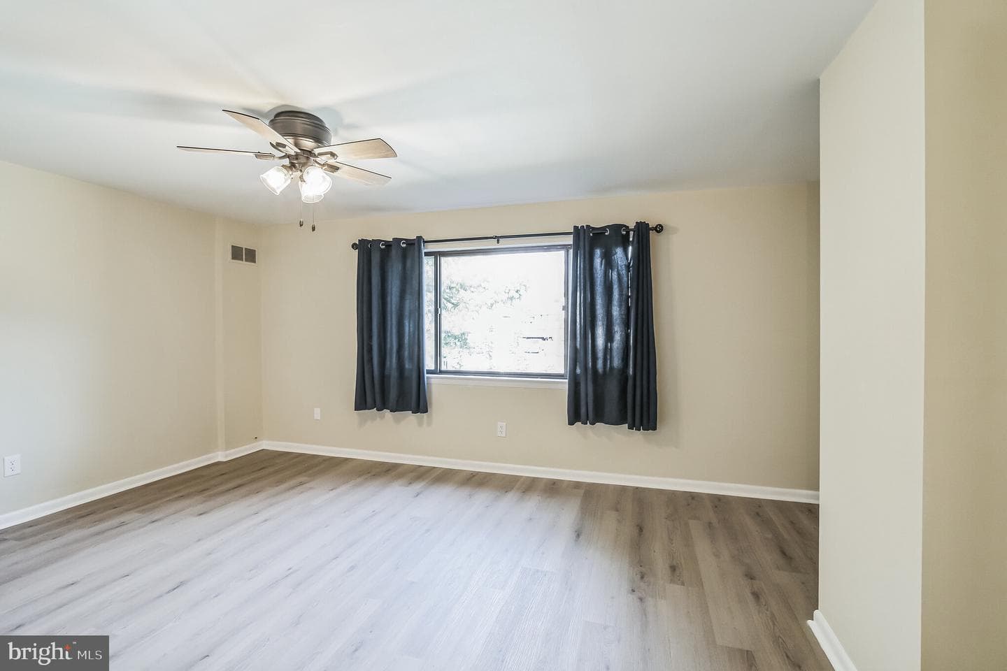 1179 Putnam Boulevard #3 photo 8