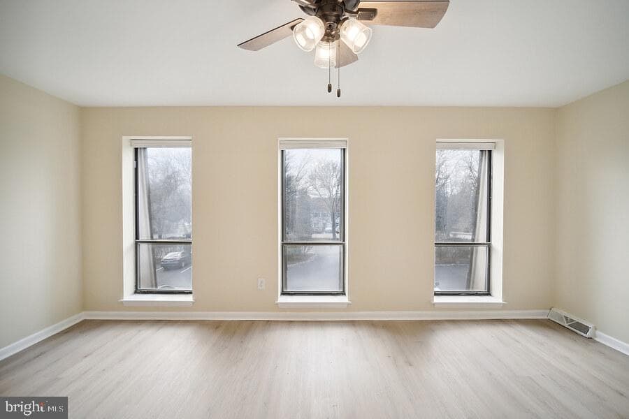 1179 Putnam Boulevard #3 photo 9