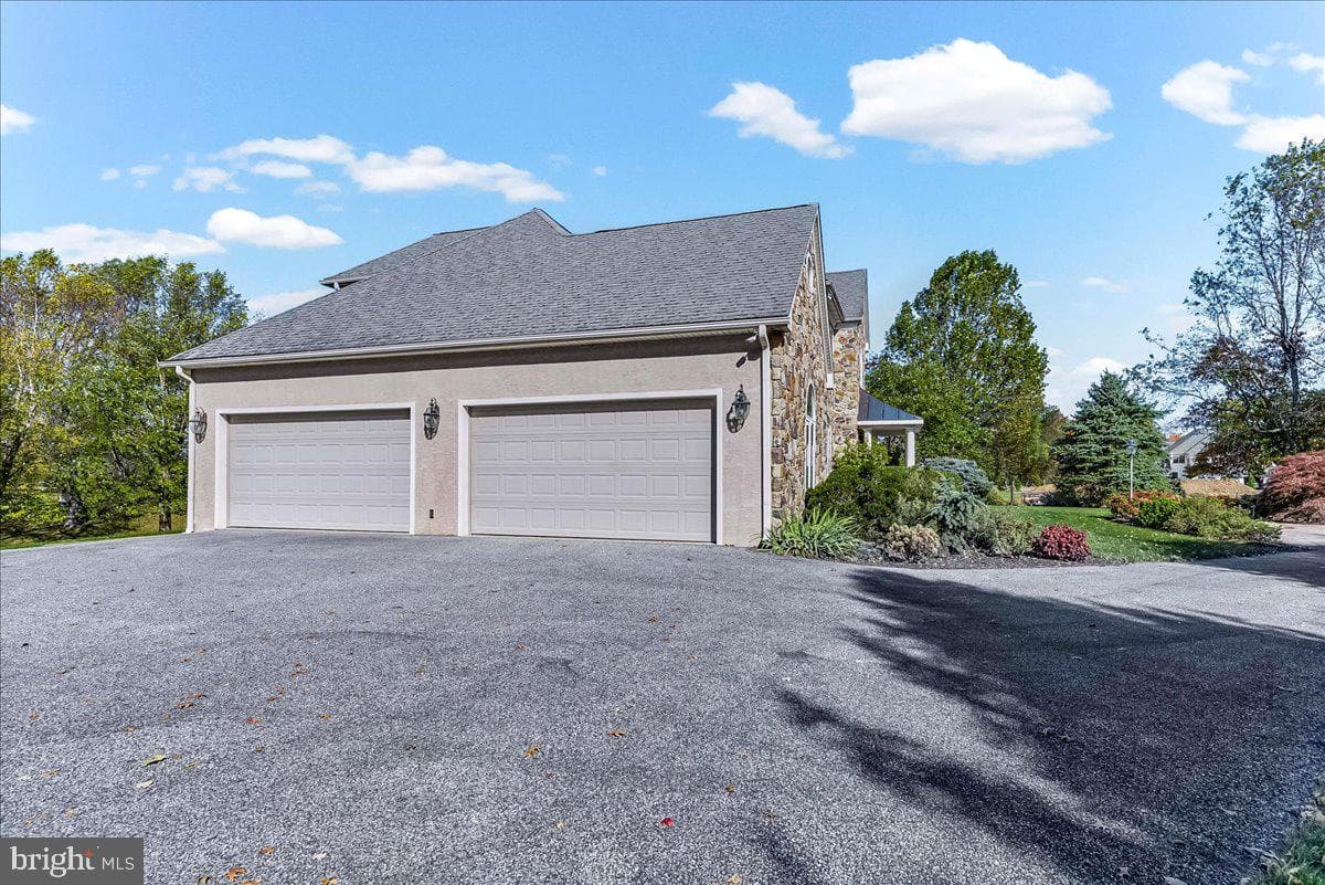 411 Webb Road photo 63