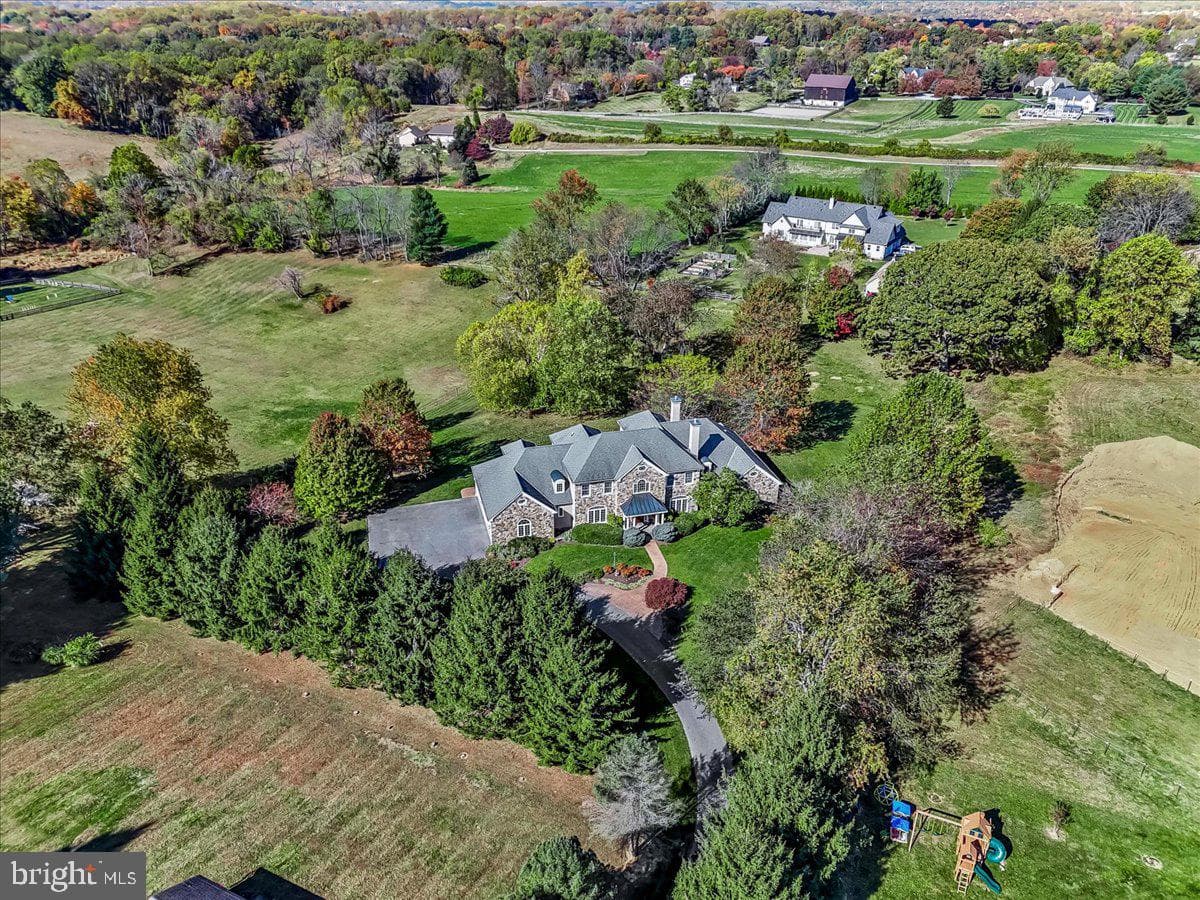 411 Webb Road photo 66