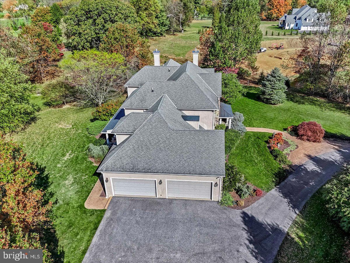 411 Webb Road photo 68