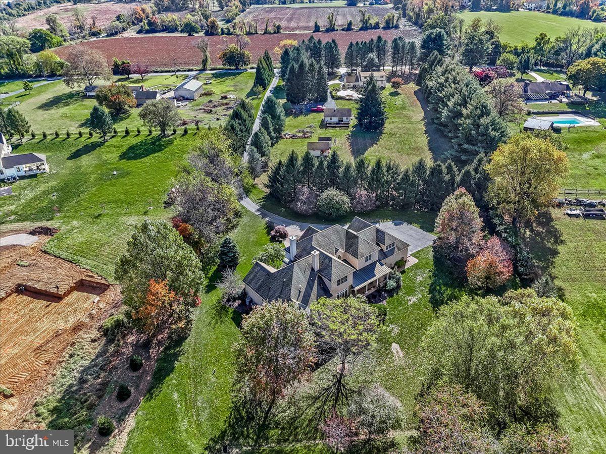 411 Webb Road photo 69