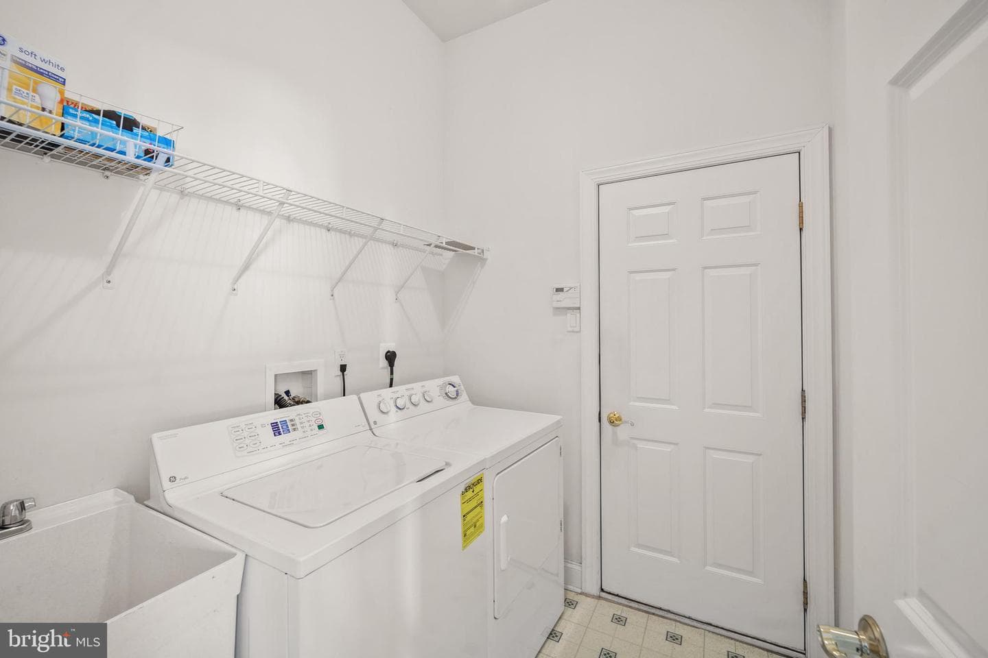 8 Cassin Hill Road photo 44