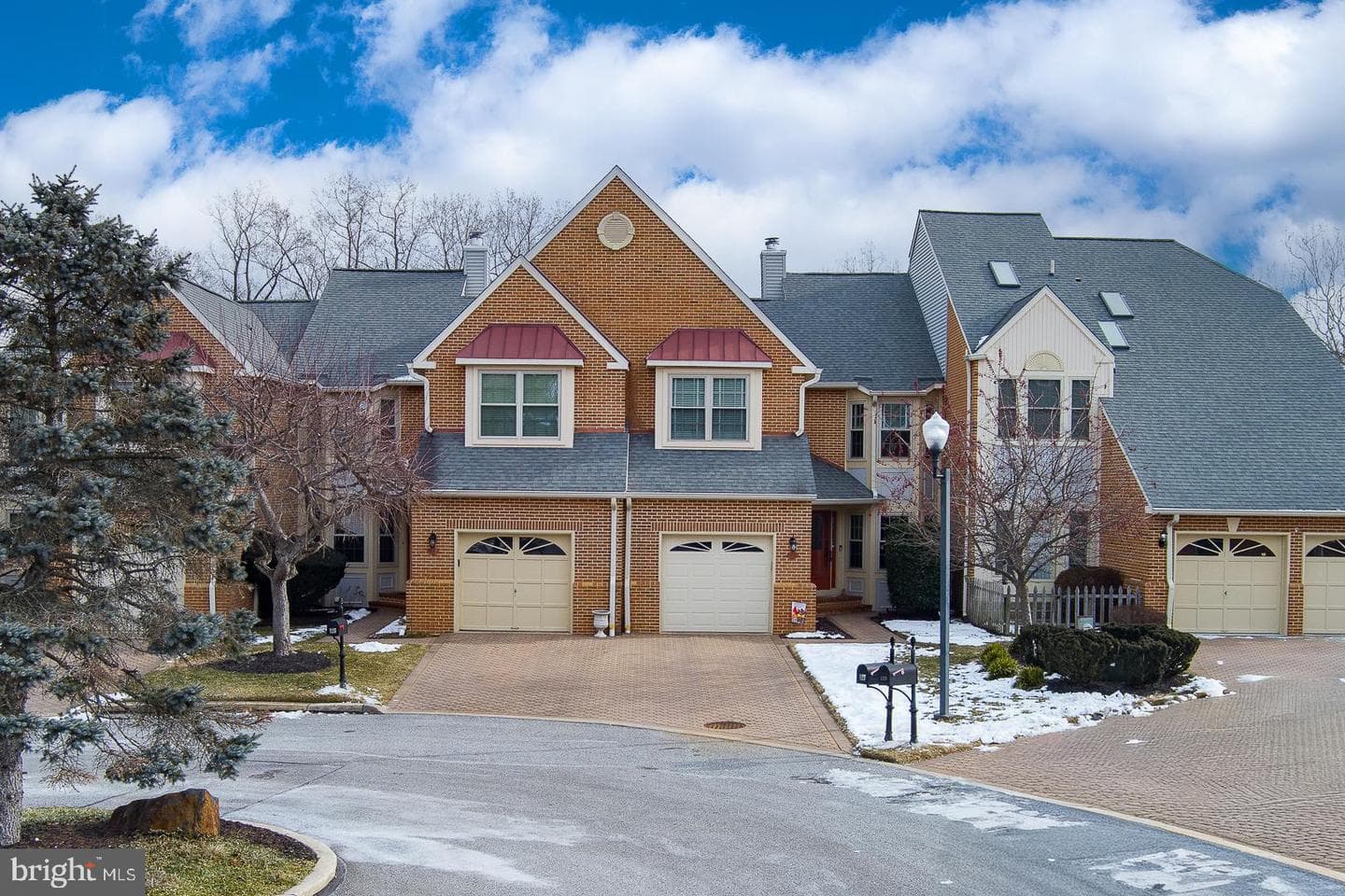 127 Springton Mews Circle photo 43
