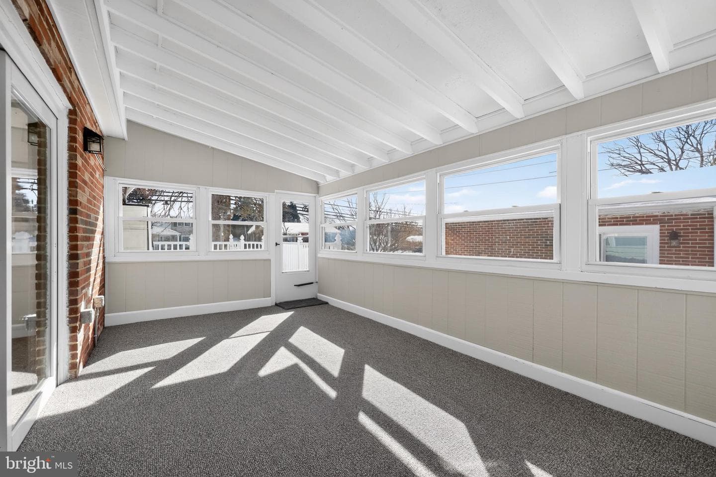 516 Beatty Road photo 17