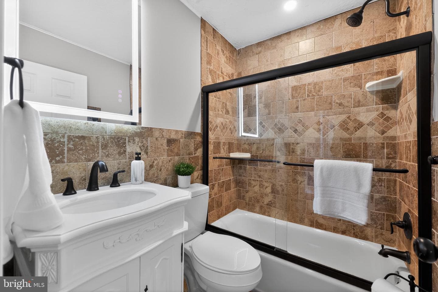 516 Beatty Road photo 28
