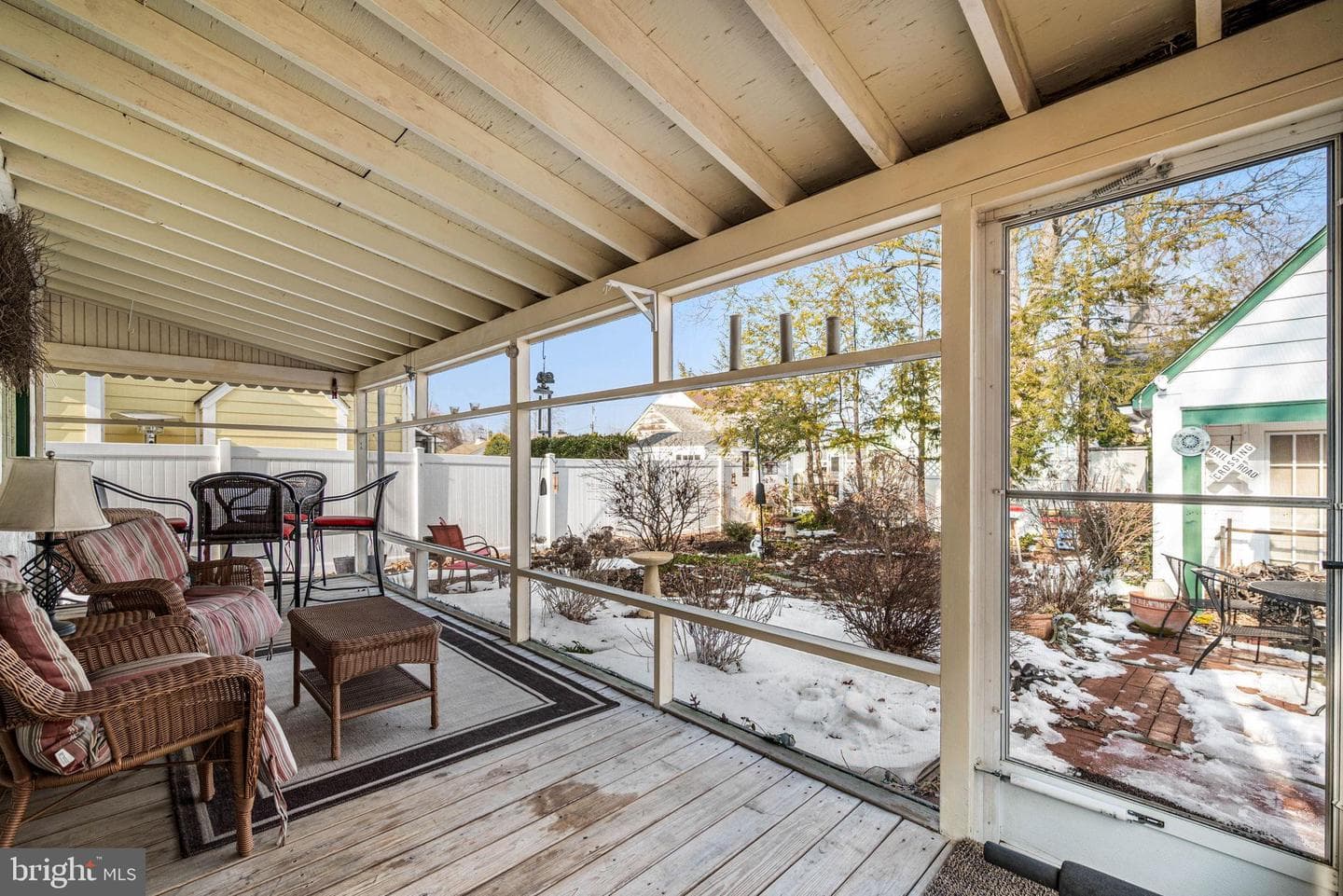 405 Tasker Street photo 20
