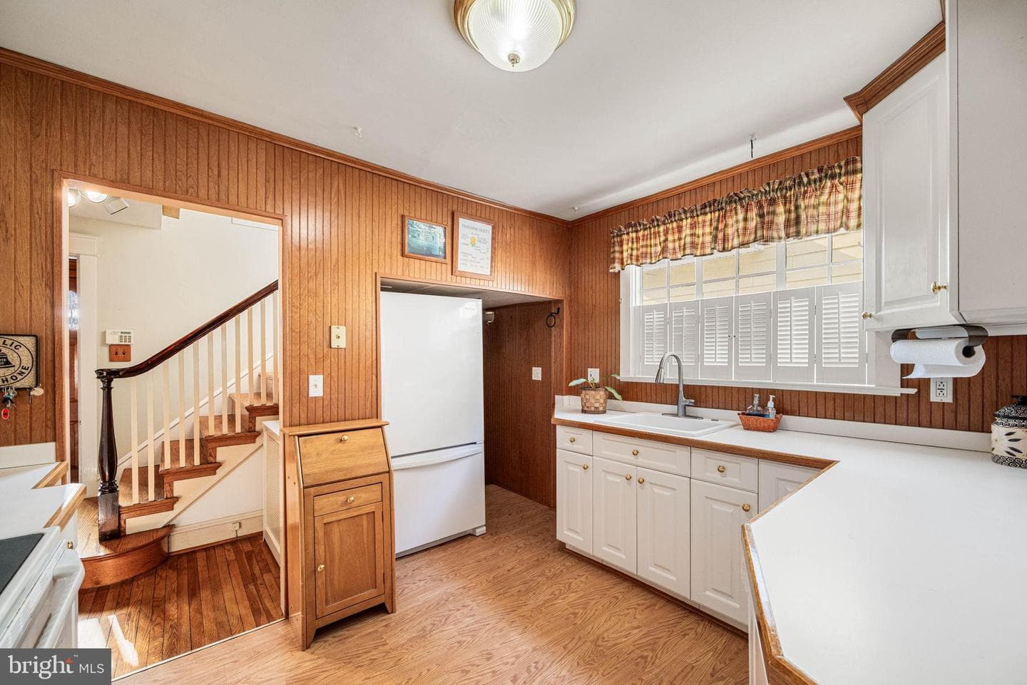 405 Tasker Street photo 7
