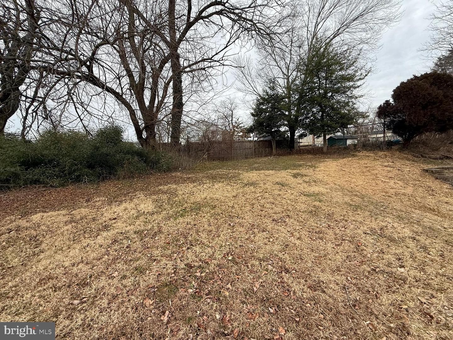 745 Windsor Place photo 30