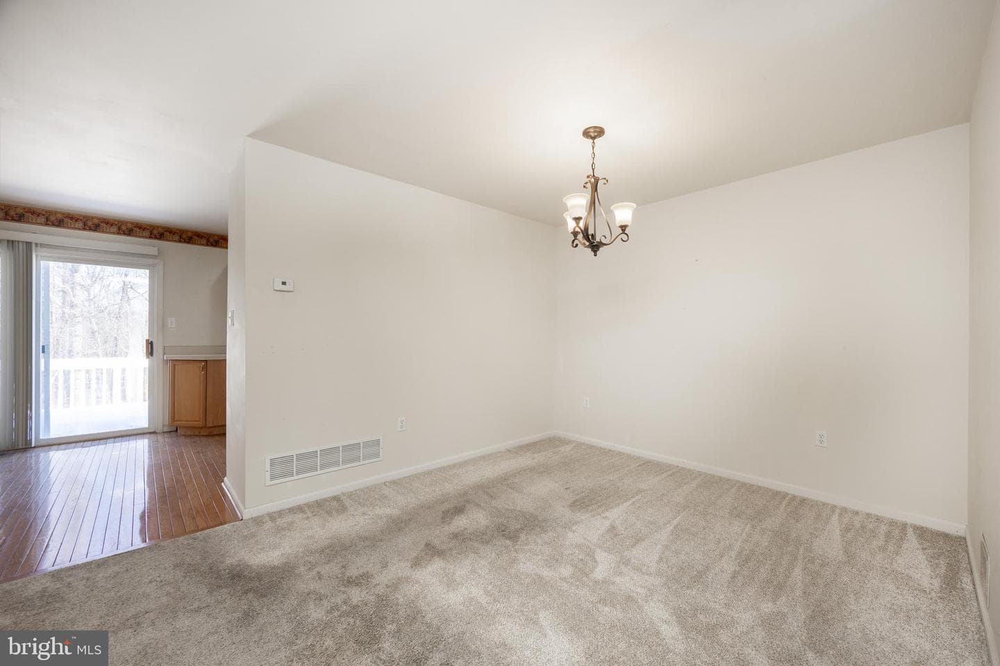222 Spring Valley Way photo 6