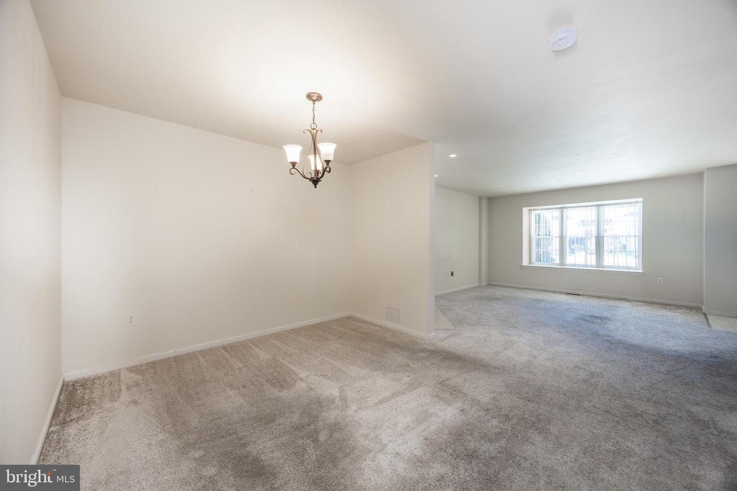 222 Spring Valley Way photo 8