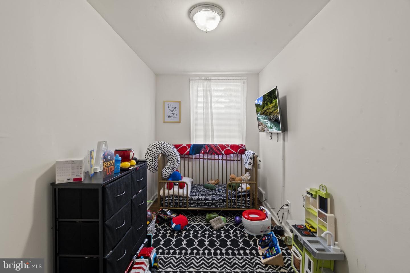 200 W 21st Street photo 17