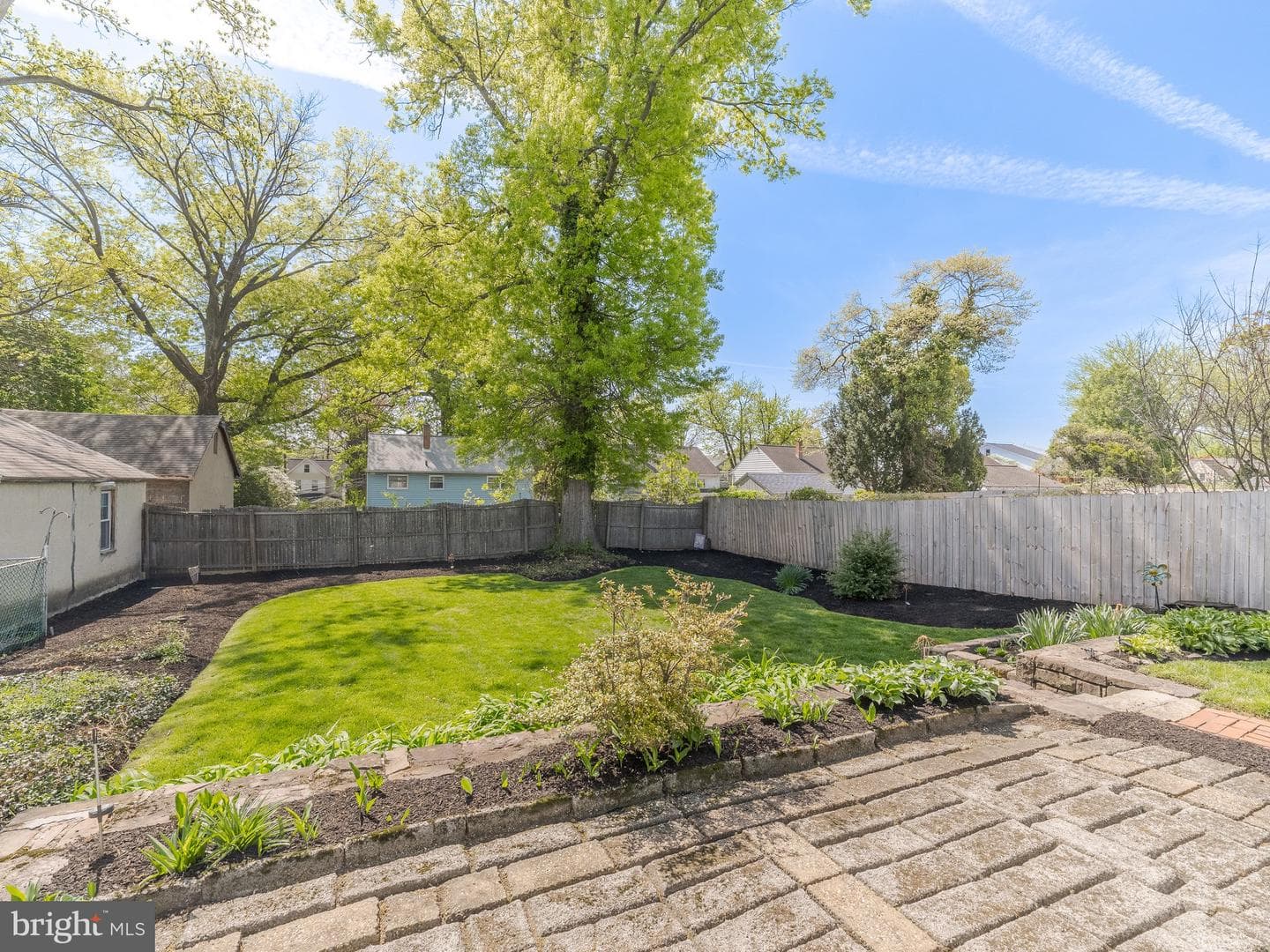 160 W Essex Avenue photo 6