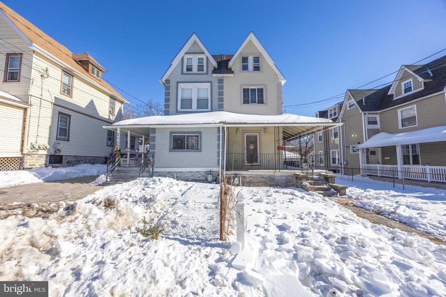 217 Sharon Avenue photo 2