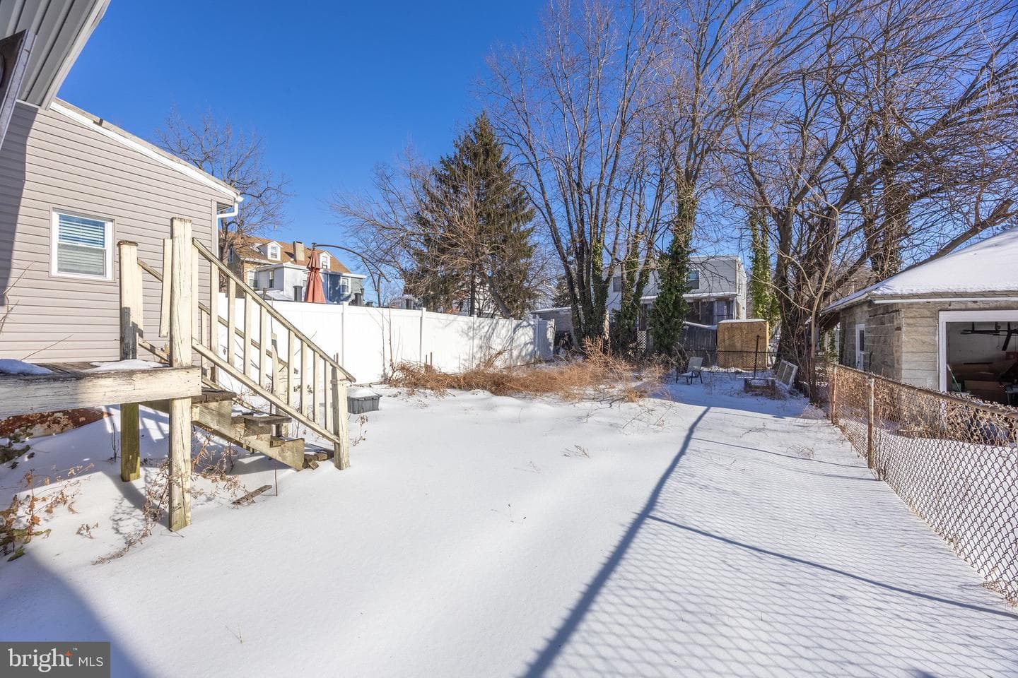 217 Sharon Avenue photo 22