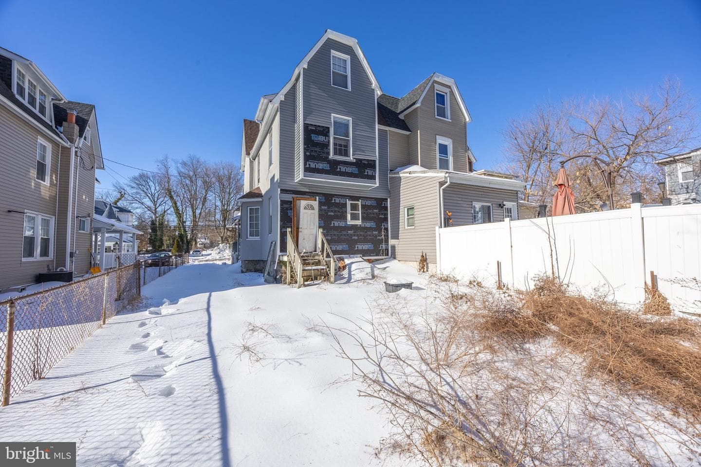 217 Sharon Avenue photo 23