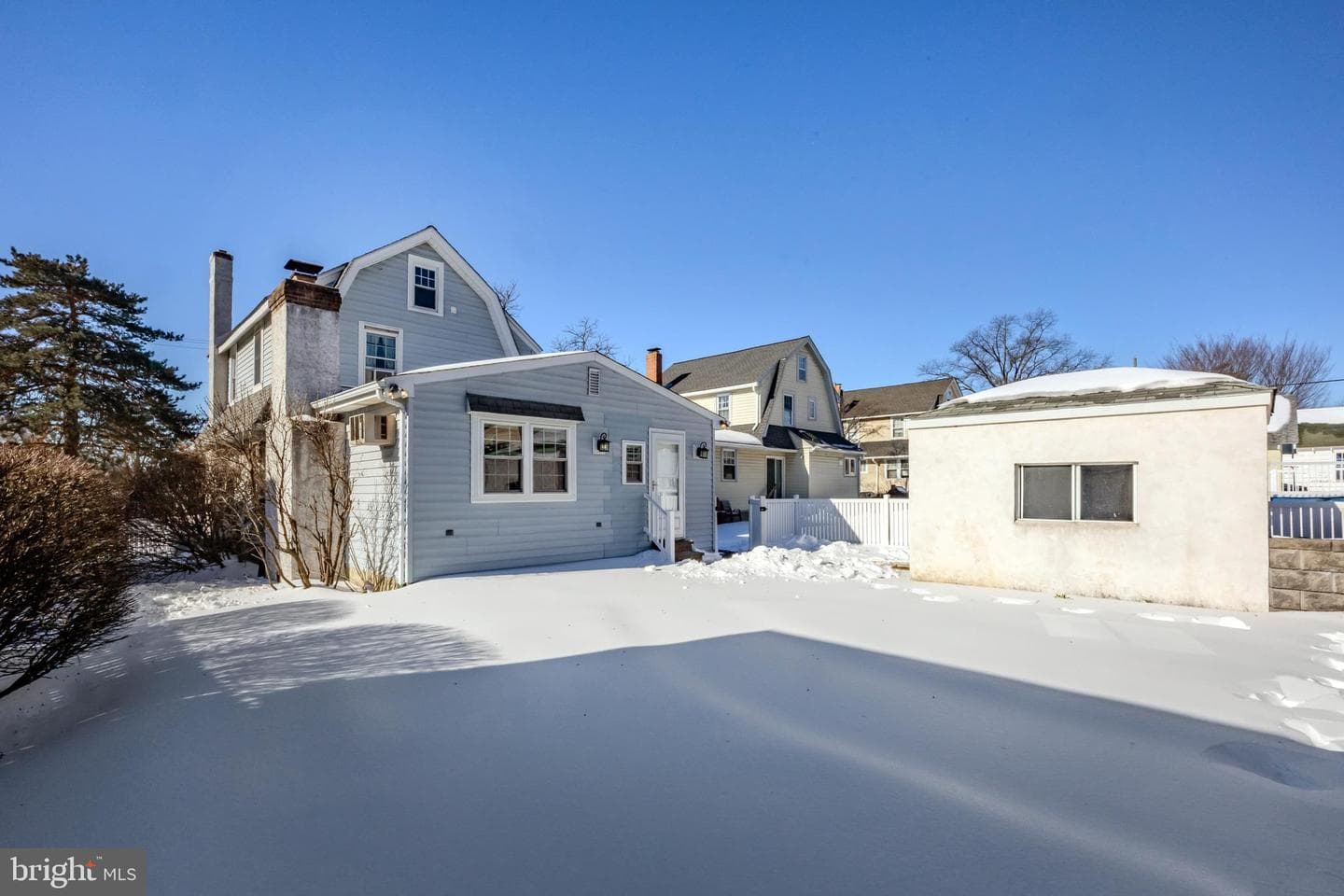 2107 Belvedere Avenue photo 33