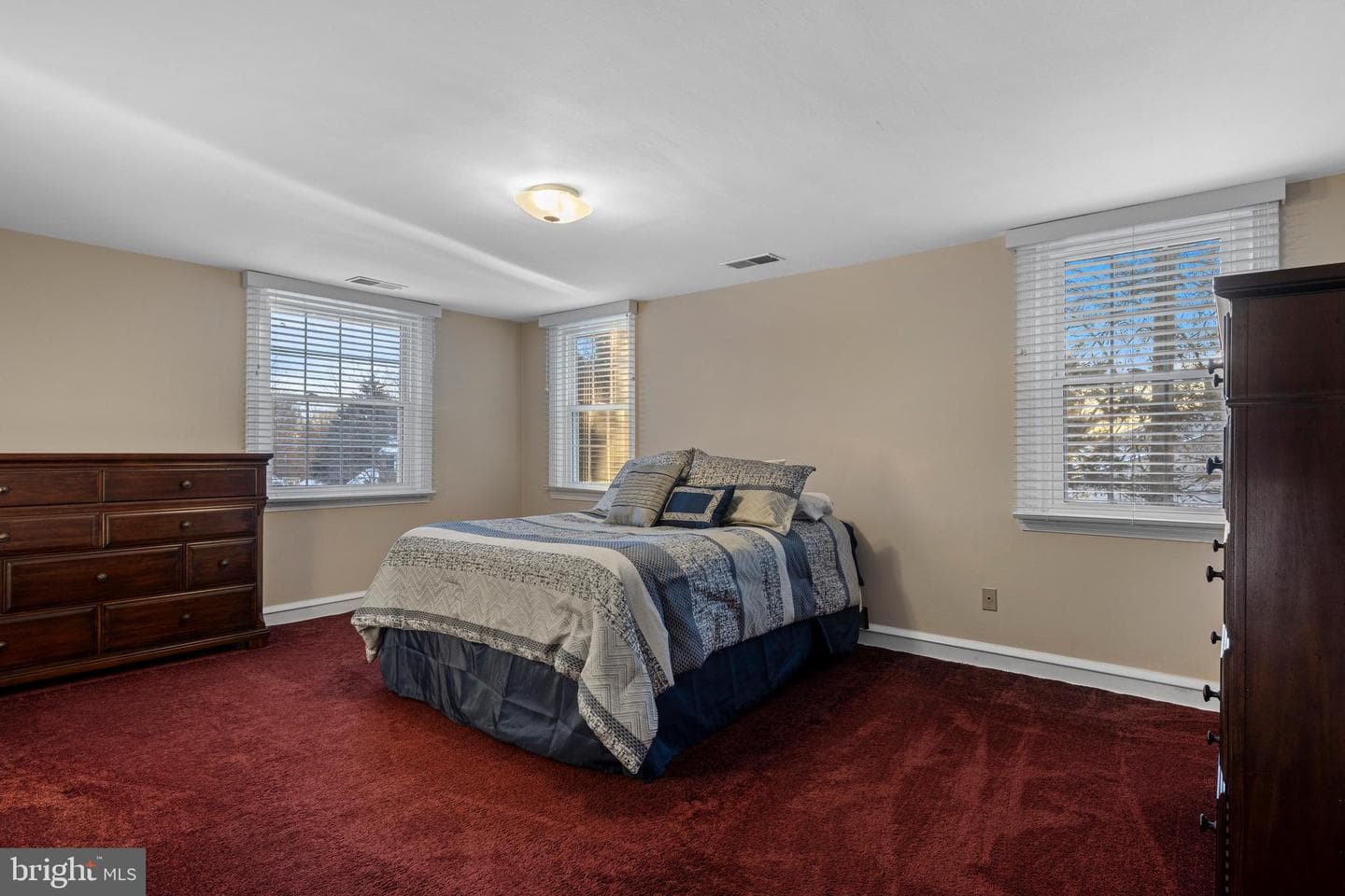 302 Governors Drive photo 26