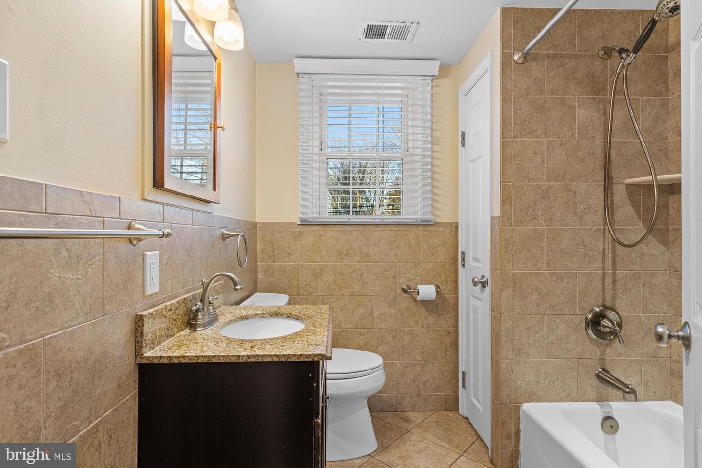 302 Governors Drive photo 30