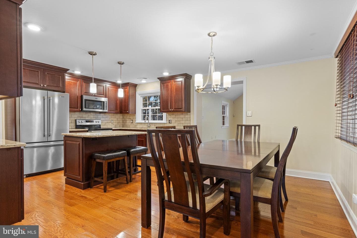 302 Governors Drive photo 6