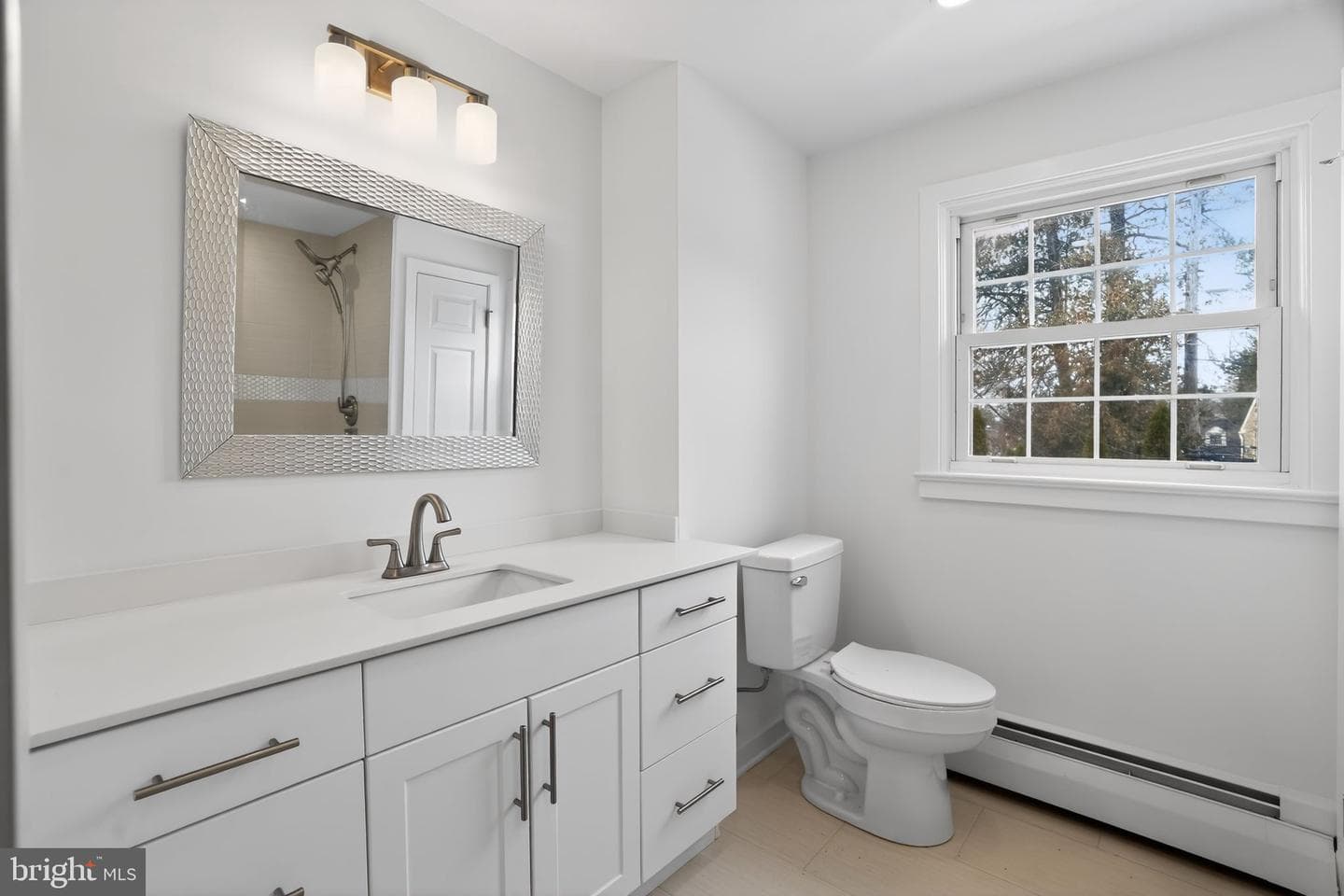 208 N Morgan Avenue photo 23