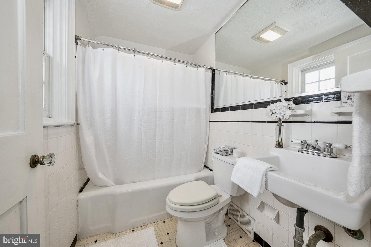 301 Eagle Road photo 26