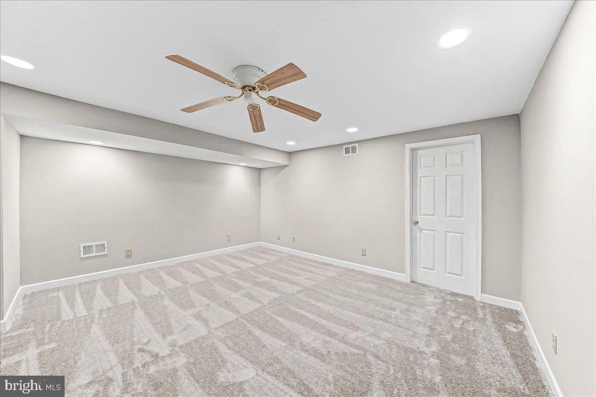136 Trotters Lea Lane photo 22