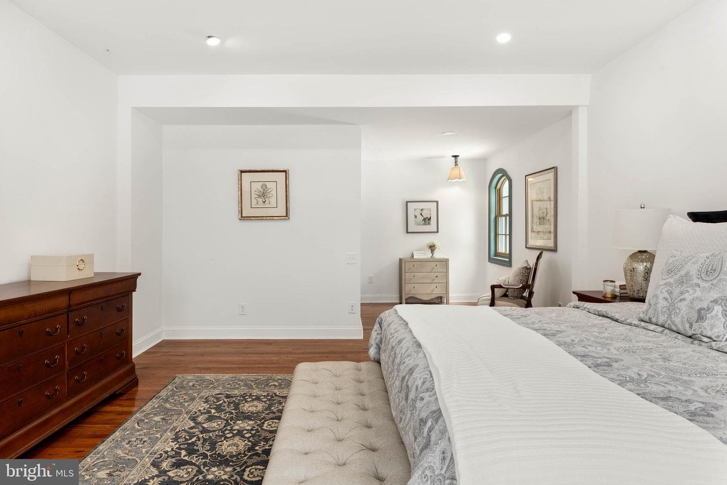 300 Valley Place photo 25