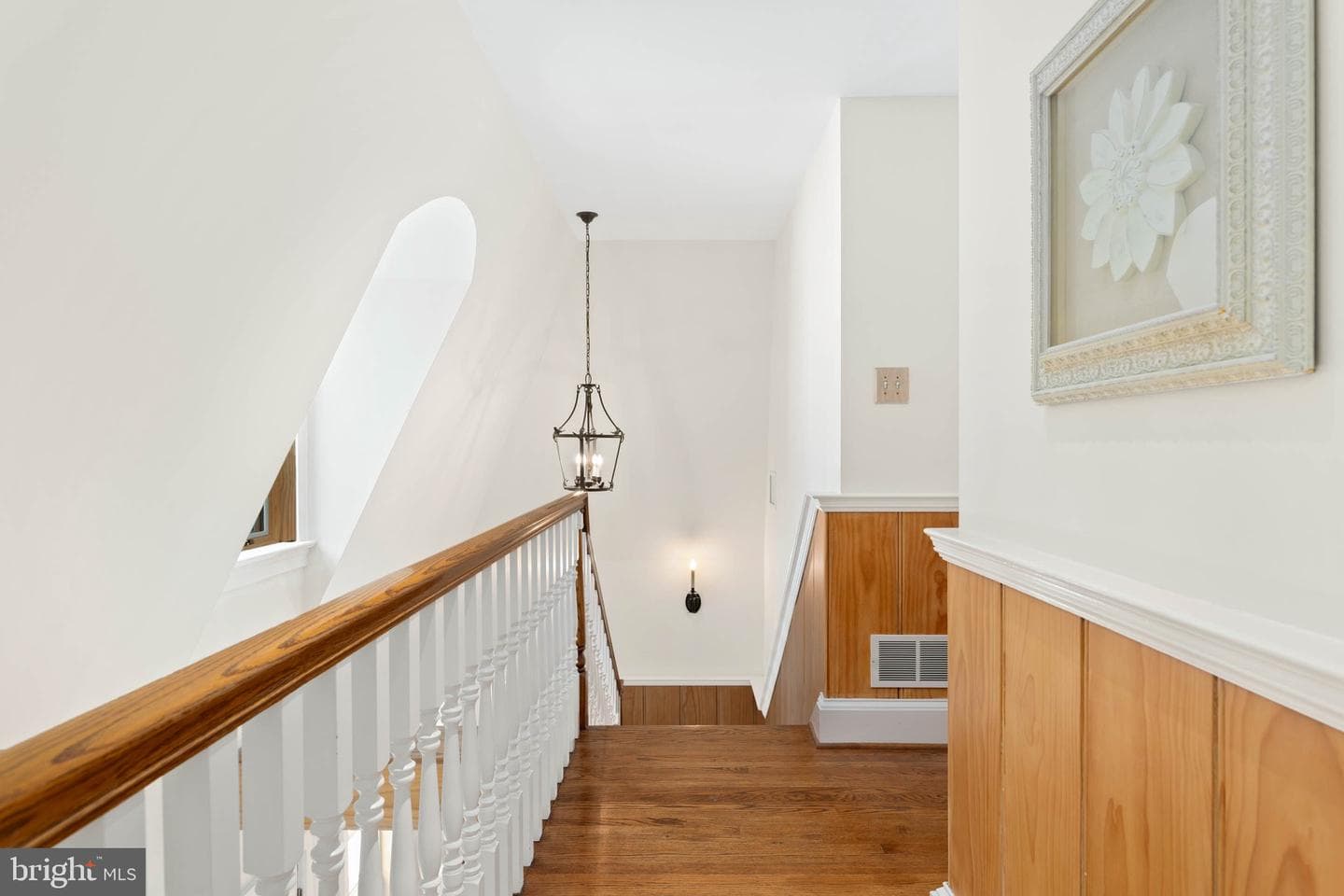 300 Valley Place photo 38